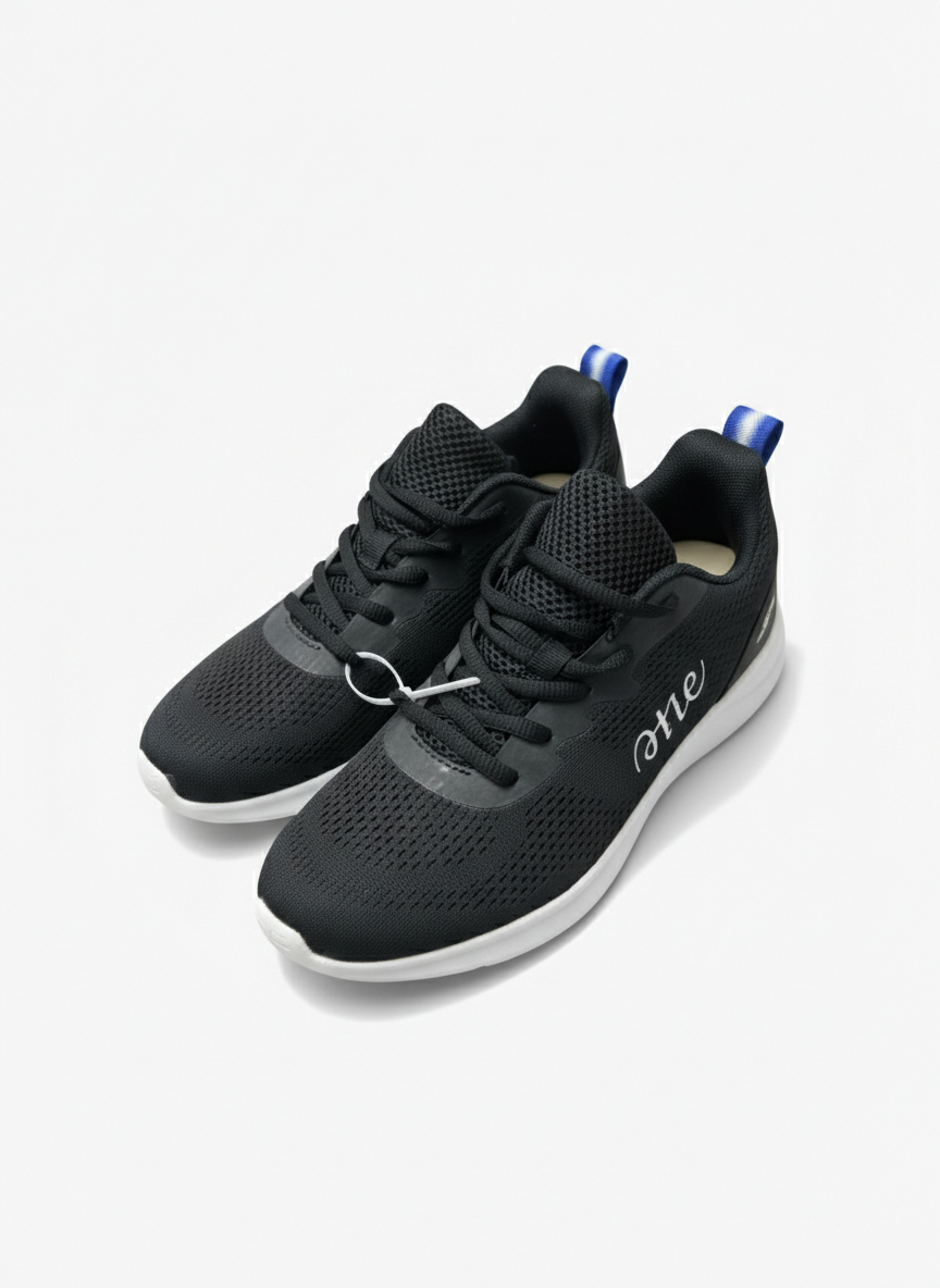 Lightweight Black Breathable Mesh Casual Sneakers